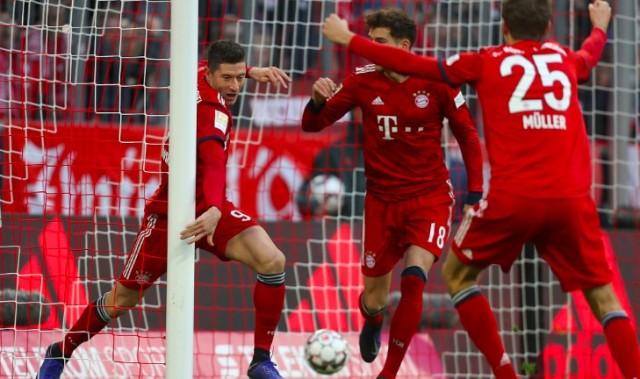  拜仁慕尼黑主场完胜，稳固德甲榜首位置