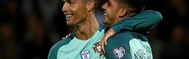  德甲射手榜竞争激烈，多名前锋争夺金靴殊荣