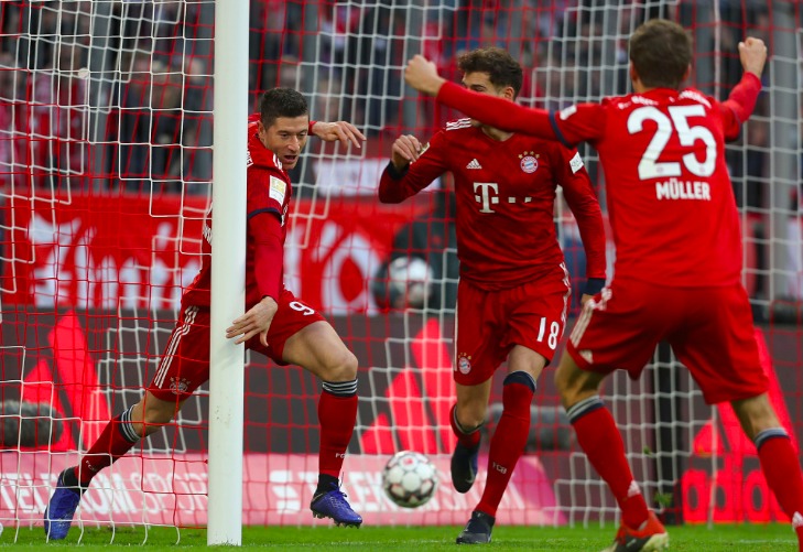  拜仁慕尼黑主场完胜，稳固德甲榜首位置